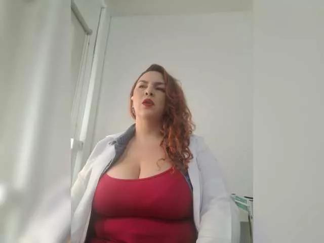 doctora-danna on BongaCams 