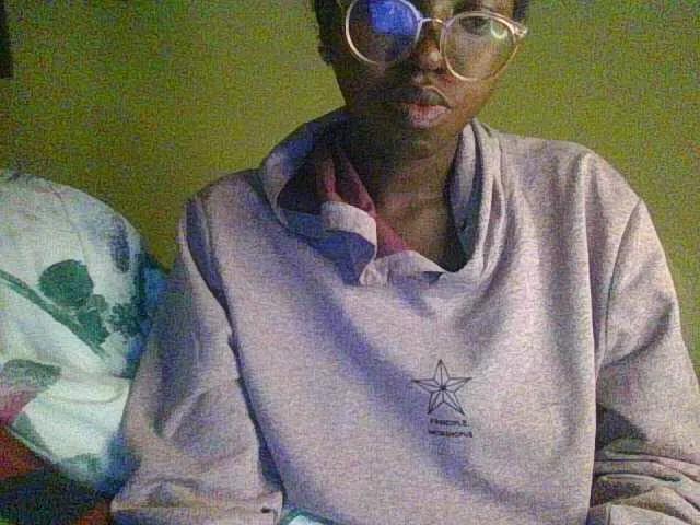 Freechat Ebonymuse on BongaCams