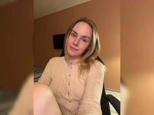 Amazing Elegantbabe wants you to fuck her body now elegantbabe from BongaCams