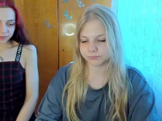 Emma-Frizea on BongaCams 