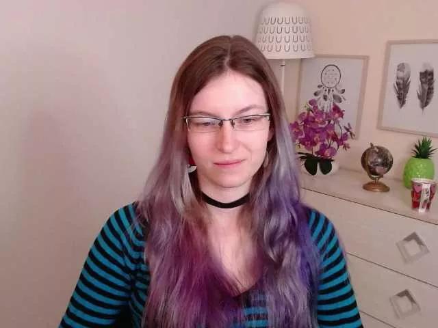 Offline EmmaHeart on BongaCams