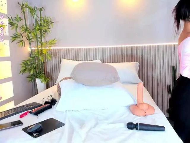 EmmilyCollson on BongaCams 