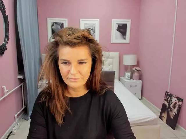 Offline EricalStewart on BongaCams