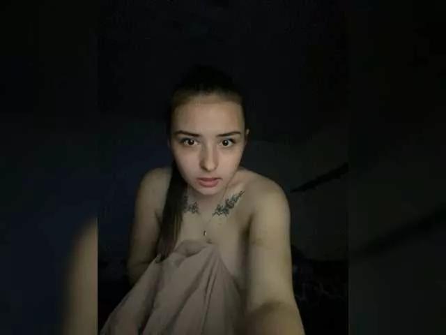 Offline Eva-Kisa on BongaCams
