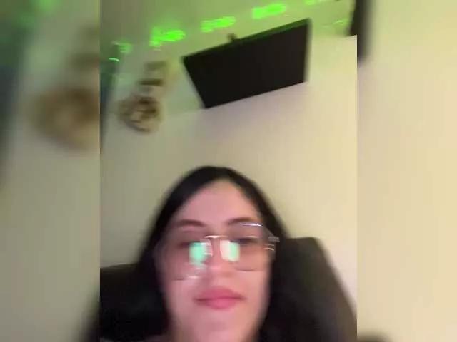EvanShell1 on BongaCams 