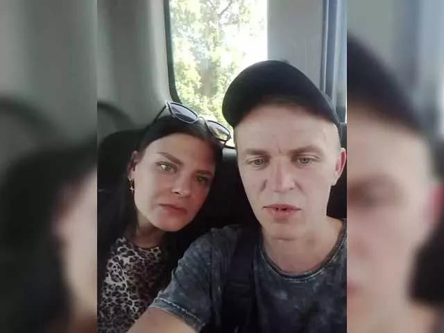 Family22a on BongaCams
