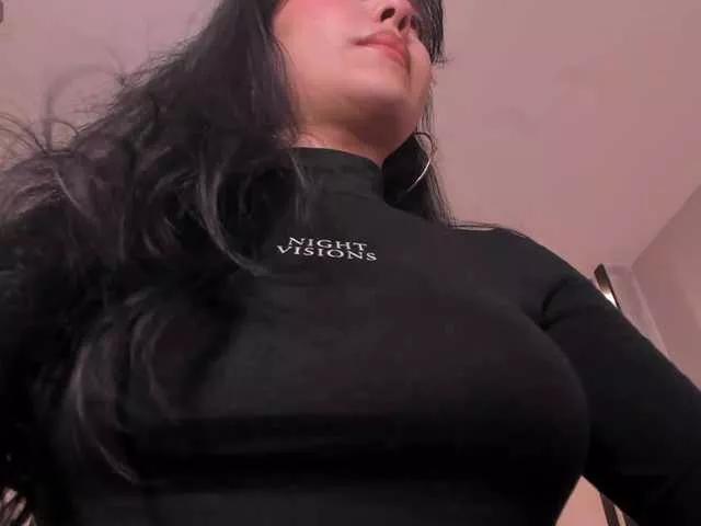 FernandaX1 on BongaCams 