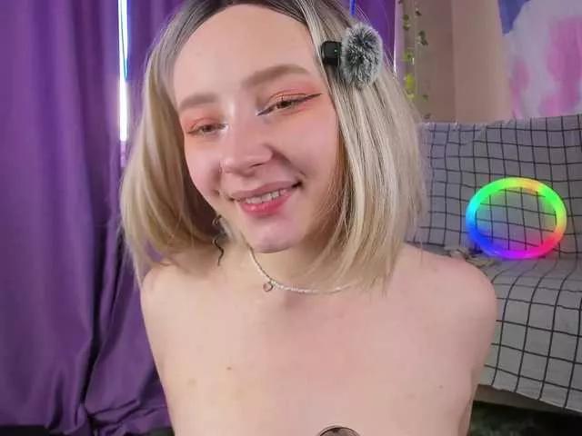 Offline FlexxyLexy on BongaCams