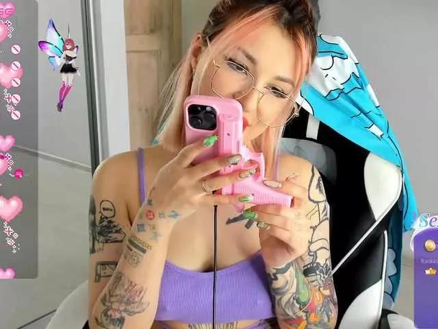 folinskaayaa on BongaCams 