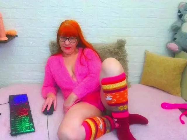 FoxyMature on BongaCams 