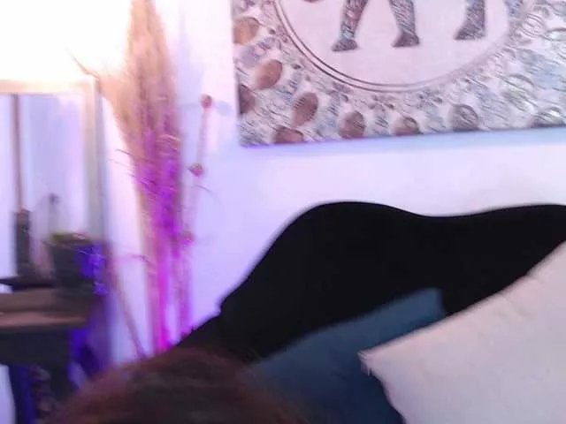 GagingZhara on BongaCams 