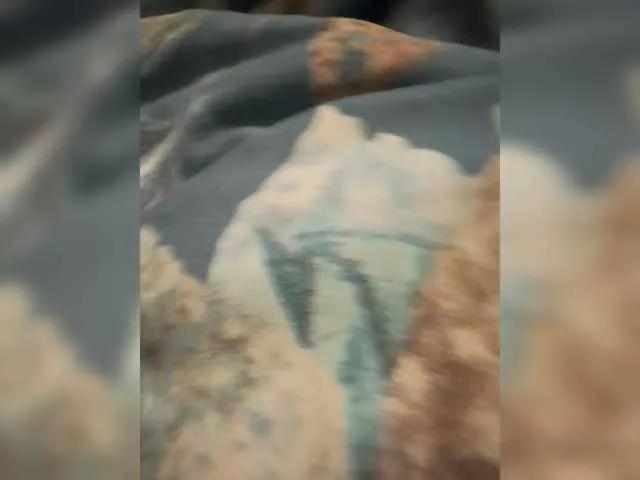 Garrr136 on BongaCams 