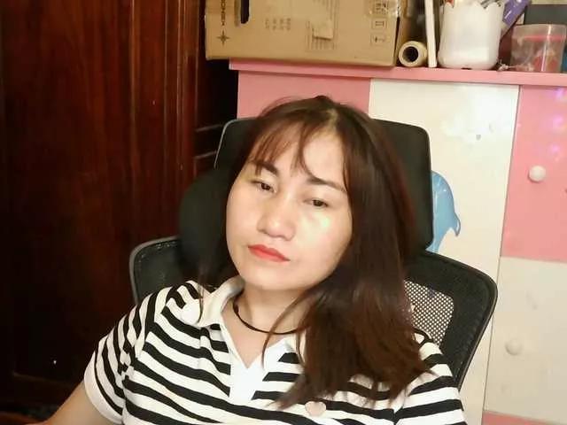 Offline girl30slutty on BongaCams