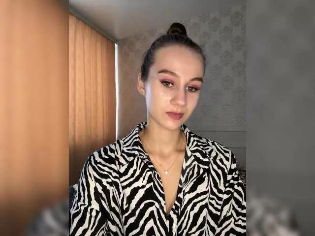 Gloriya-S on BongaCams