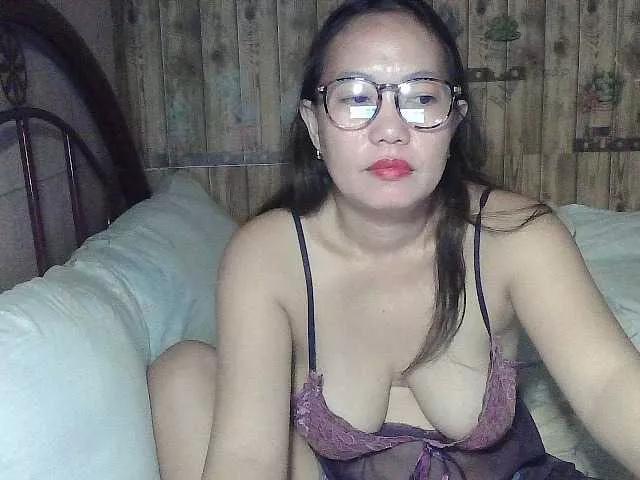 Grabmytits on BongaCams 