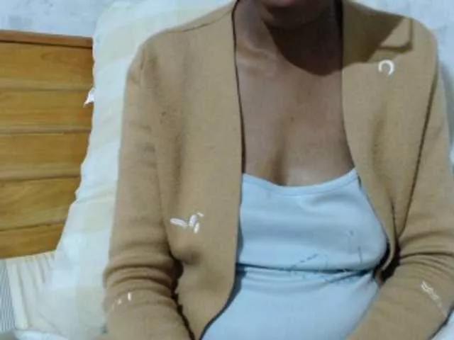 Offline Hamour on BongaCams