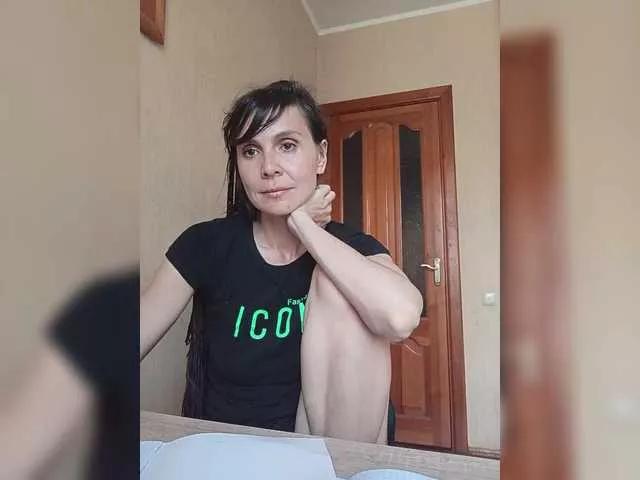 Hellenalonenochka on BongaCams 