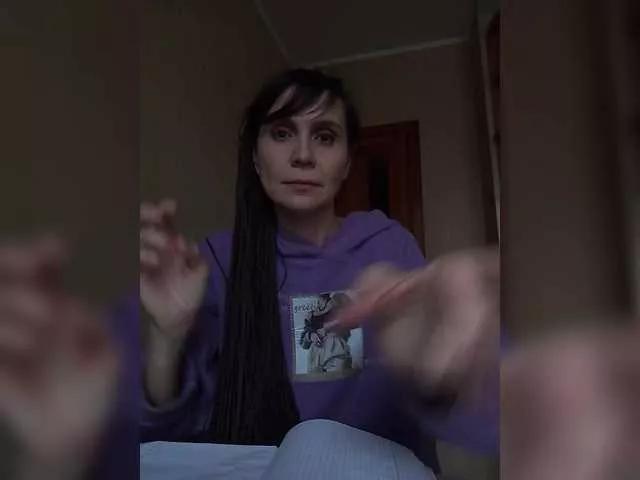 Hellenalonenochka on BongaCams 