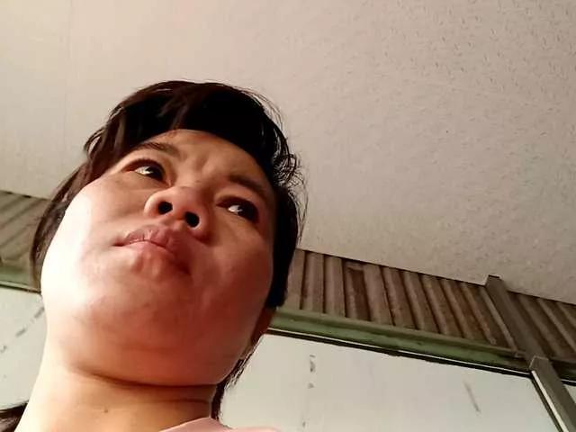 Hill6969 on BongaCams 