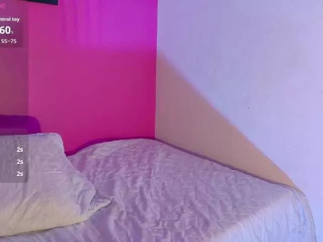 hollyvega on BongaCams 