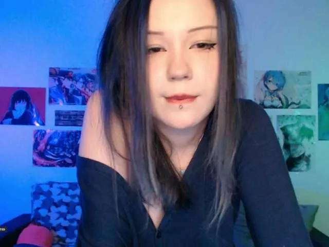 Offline Hugo-Min on BongaCams