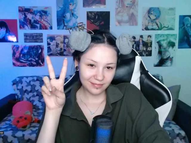 Offline Hugo-Min on BongaCams