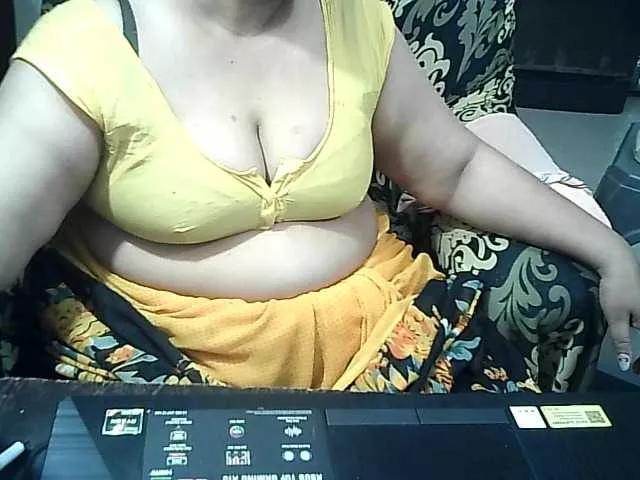 Masturbate to 40 years old Indianbhabhimilf40 from BongaCams Indianbhabhimilf40 from BongaCams