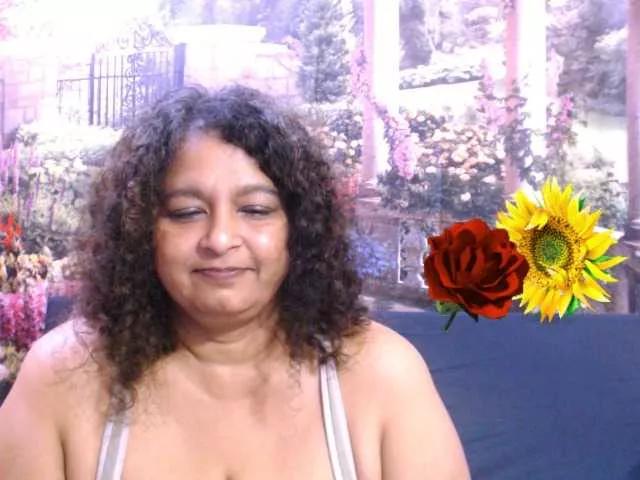 indianstar75 on BongaCams 