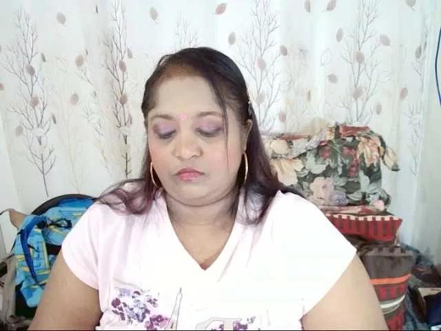 Offline Indiantasha on BongaCams