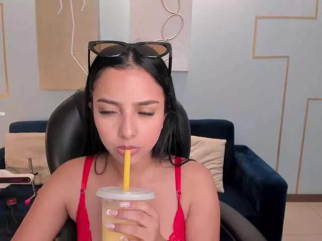 IvannaWelch on BongaCams 