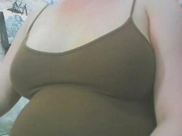 KeepmepregO on BongaCams 