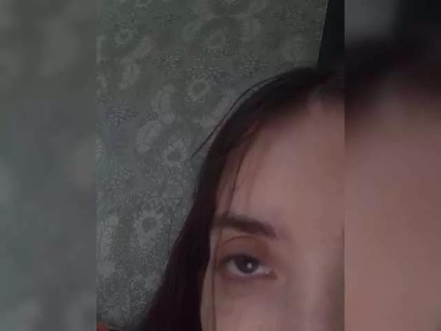 Kissa-is-klassa-a on BongaCams 