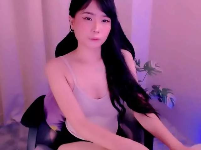 Kissesumi on BongaCams 