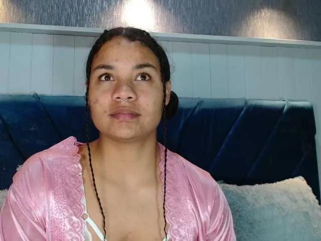 Offline KittyBrooke on BongaCams