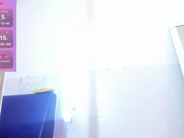 Kloee11 on BongaCams 