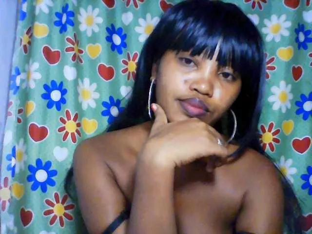 Offline kylie11 on BongaCams