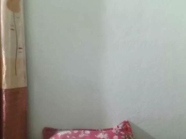 ladysarahh on BongaCams 