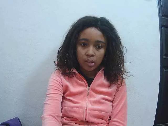 Offline Laminnah on BongaCams