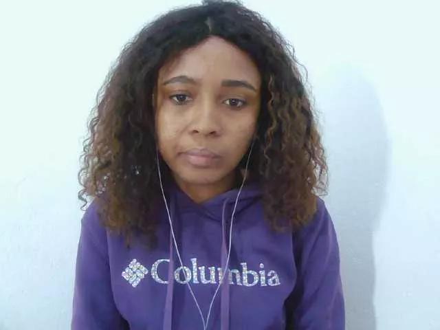 Offline Laminnah on BongaCams