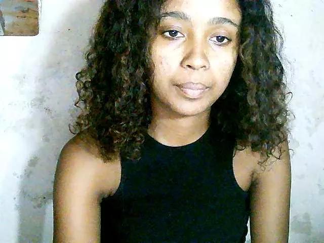 Offline Laminnah on BongaCams