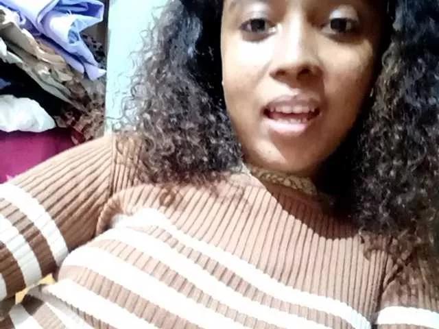 Offline Laminnah on BongaCams