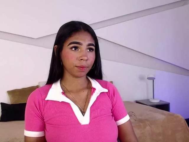 Lana-Starlett on BongaCams