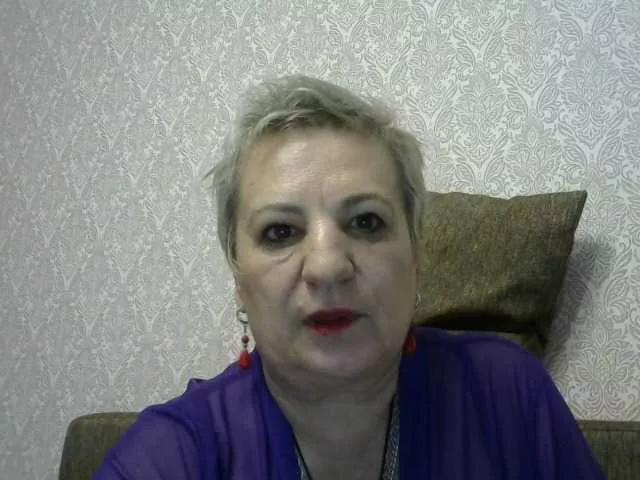 Offline lara45 on BongaCams