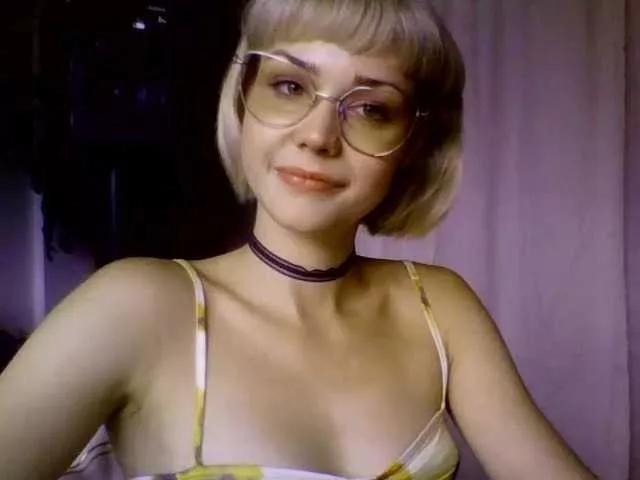 lexieSpicy on BongaCams 