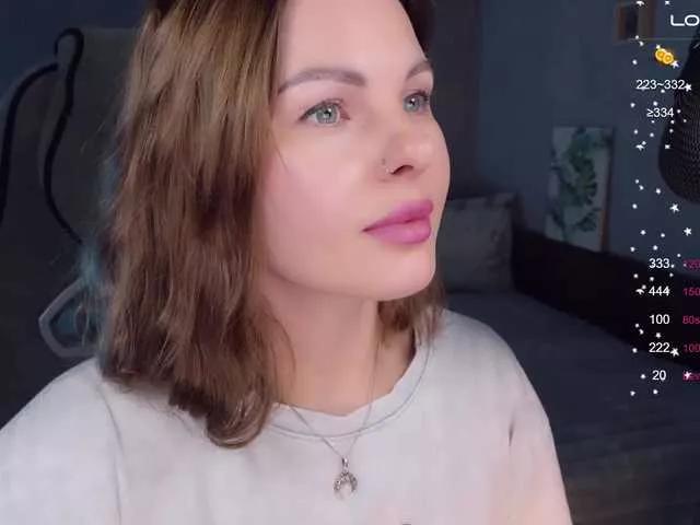 Offline LiluDallass on BongaCams