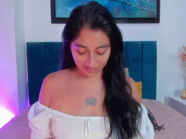 LisaHadwin on BongaCams 