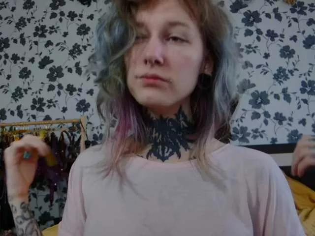 Offline LittleSpaceMouse- on BongaCams