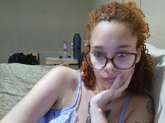 lizza-monroe on BongaCams