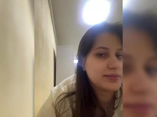 Llevie on BongaCams 