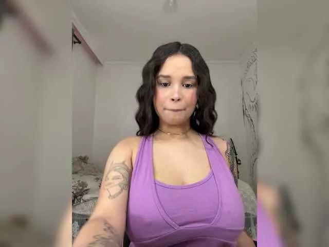 lollosantos on BongaCams